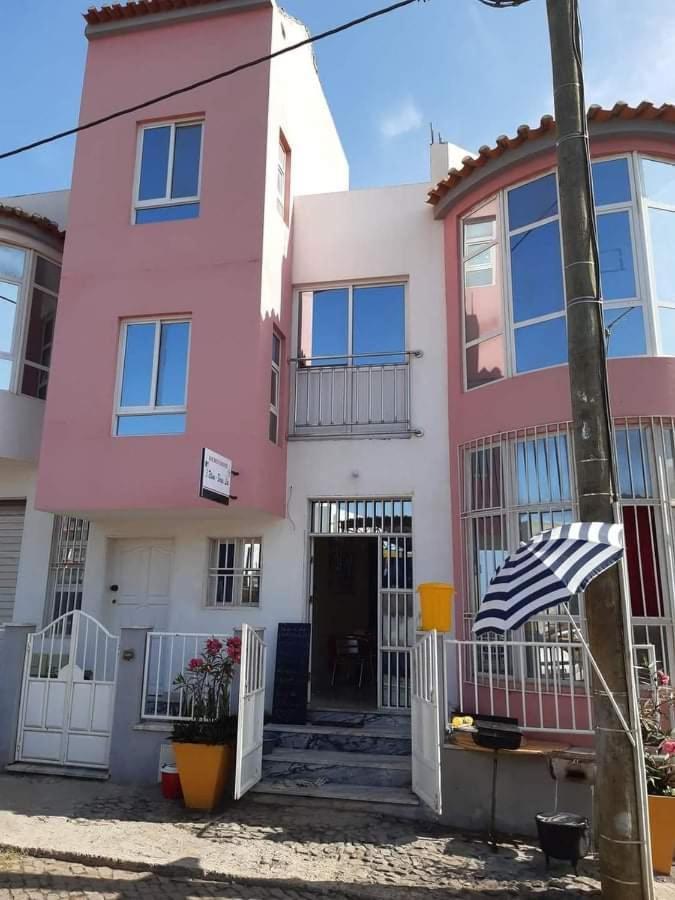 Maison Residencial Casa De Ferias Pedra Badejo  Kültér fotó